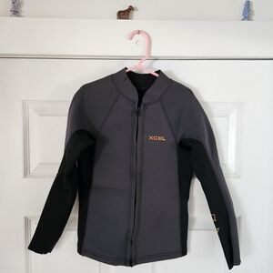 XCEL Kids' Gray & Black Neoprene Wetsuit Top 10